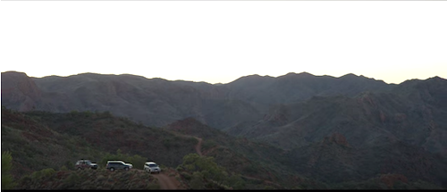 Saatchi LandCruiser 3